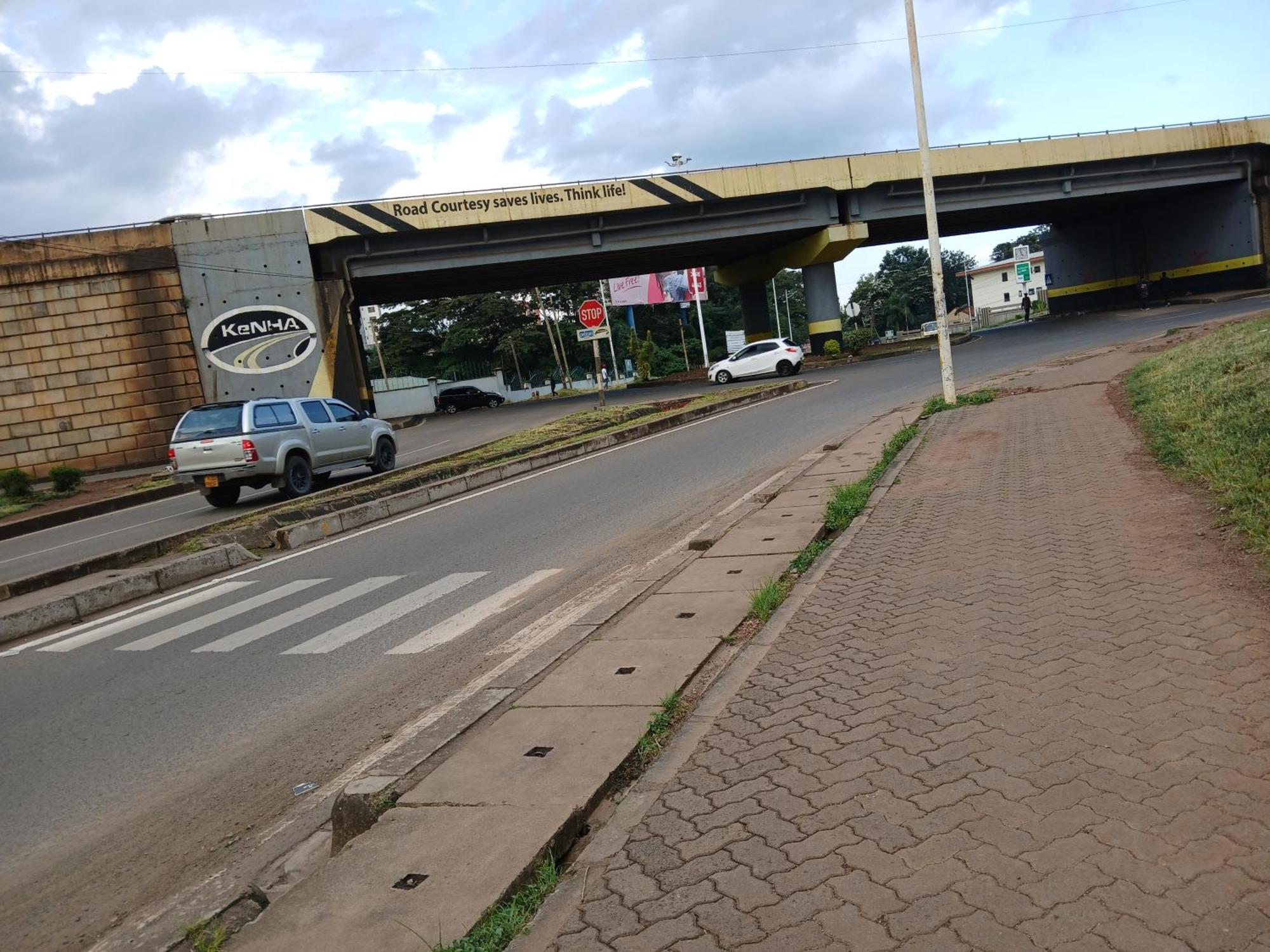 Au Village * Nairobi